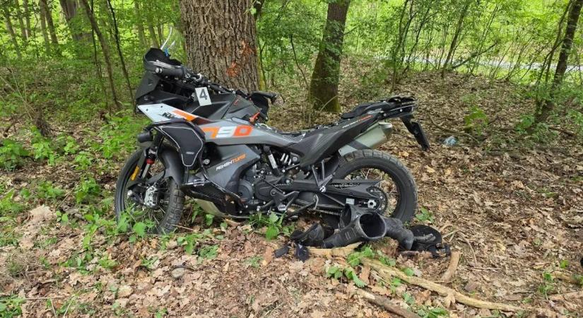 „Egész Hatvan gyászba borult!” - Halálos motorbaleset: fának csapódva hunyt el József