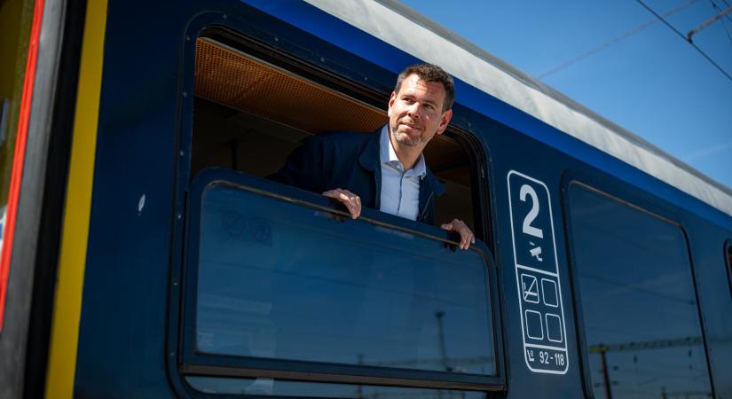 A közlekedés megszállottja most megkapja a tárcát, amelyet évek óta kívülről is ostoroz