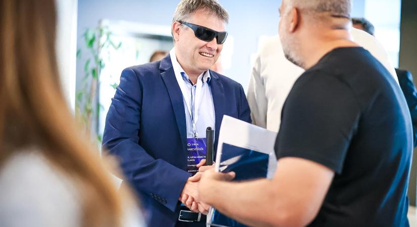 Zseniális poénnal alázta le Orbánéknak a Tisza leendő minisztere