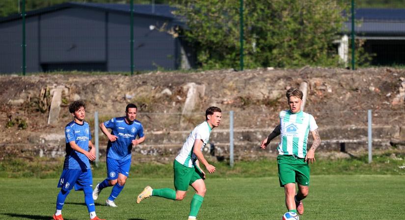 Október után nyert ismét bajnokit az egységesen játszó Dunaföldvár (galéria)