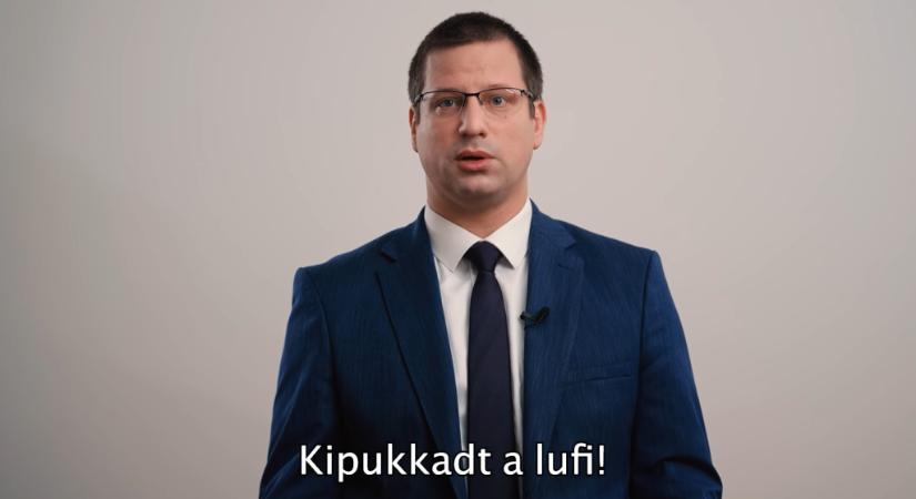 „Kipukkadt a lufi” – Gulyás Gergely fotói lepték el a Mediaworks honlapját, hekkertámadás érhette a fideszes lapok kiadóját