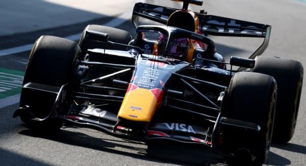 Verstappen: Végre úgy vezethetek, ahogy akarok