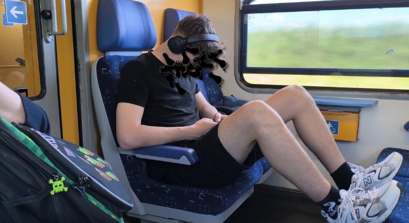 Felrakta a lábát az ülésre a fiatal, parázs vita lett belőle