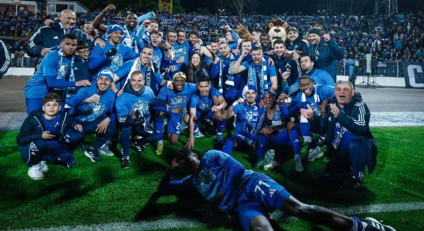„Elértük, hogy megváltoztassuk azt a kibaszott számot a buszon” – megtörtént a csoda a bolgár futballban