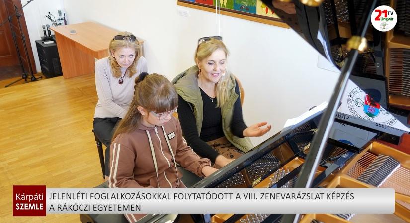 Jelenléti foglalkozásokkal folytatódott a VIII. Zenevarázslat képzés a Rákóczi egyetemen (videó)