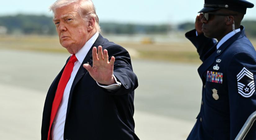 Donald Trump most akár nukleáris fegyvert is bevethet Iránban