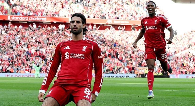 Szoboszlai Dominik hihetetlen okos gólt rúgott a Manchester Unitednek (videó)
