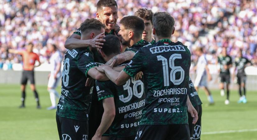 Fotókon a derbi: botrány a lelátón, óriási pofon a pályán, a Fradi ünnepelt, az újpestiek szenvedtek