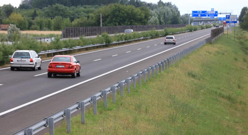 Balesetek bénítják a forgalmat az ország több pontján