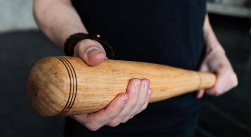 Tömegverekedés tört ki a királyegyházi majálison: baseball ütőkkel, lapátokkal estek egymásnak