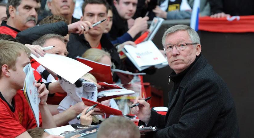 Sokk a Manchester Unitednél: Rosszul lett és kórházba került Sir Alex Ferguson