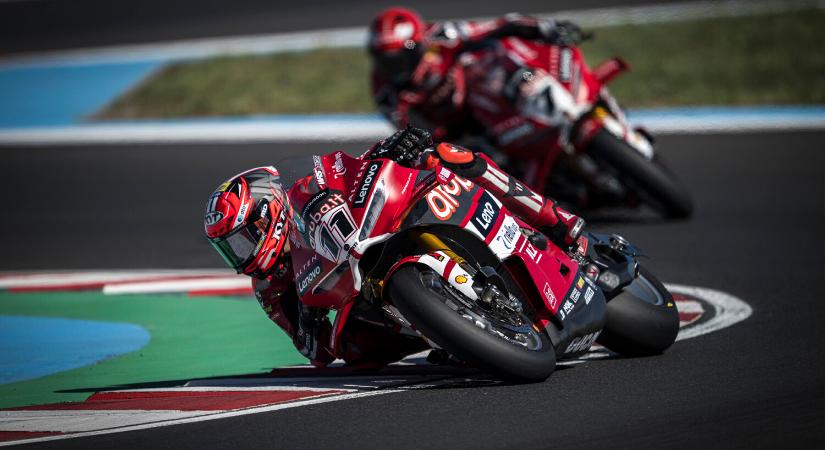 Balaton Park WorldSBK vasárnap: Ducati dominancia, Yamaha felzárkózás és drámai fordulatok