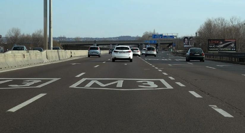 Baleset miatt több kilométeren torlódik a forgalom az M3-ason