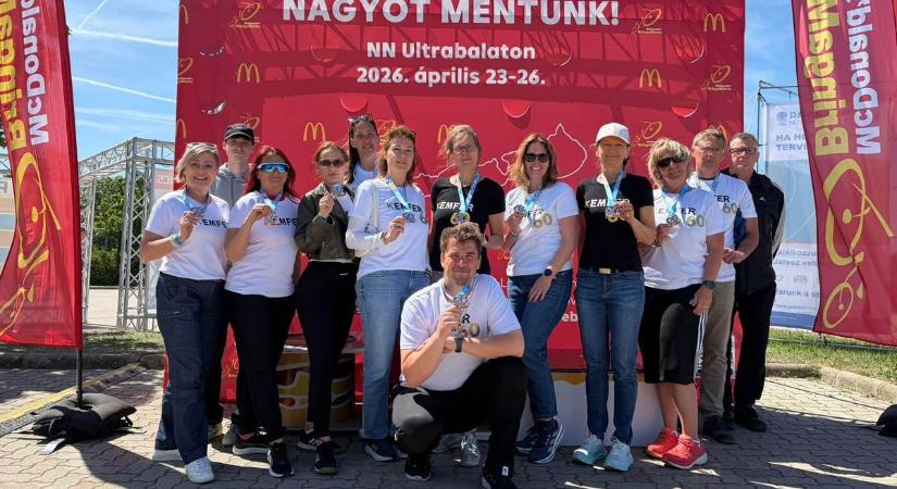 Heves vármegyei tanárok futottak a rekortánpályáért