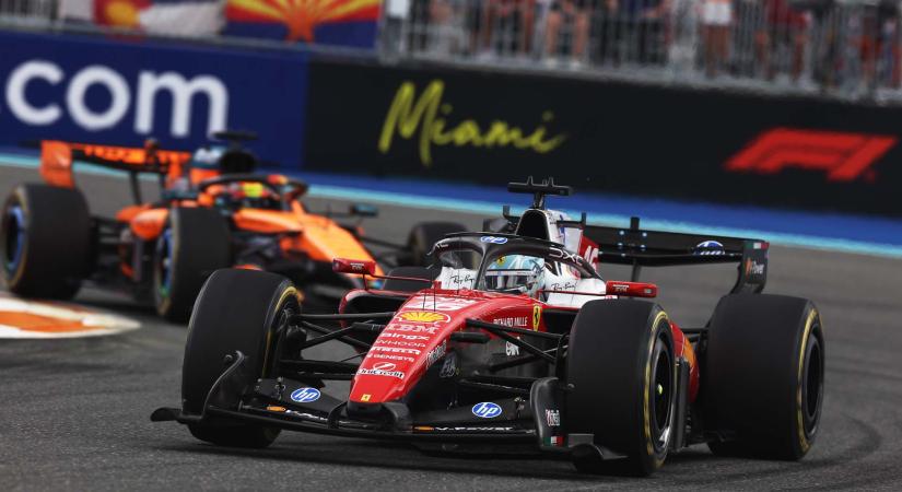 Leclerc magát hibáztatja a miami megpördülés után: „Ez elfogadhatatlan!”