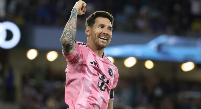 Hajsza az 1000. gólért: Messi nem hagyja ellépni Ronaldót