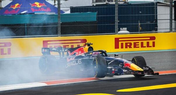 Verstappen: Még mindig elmehetek ralizni!