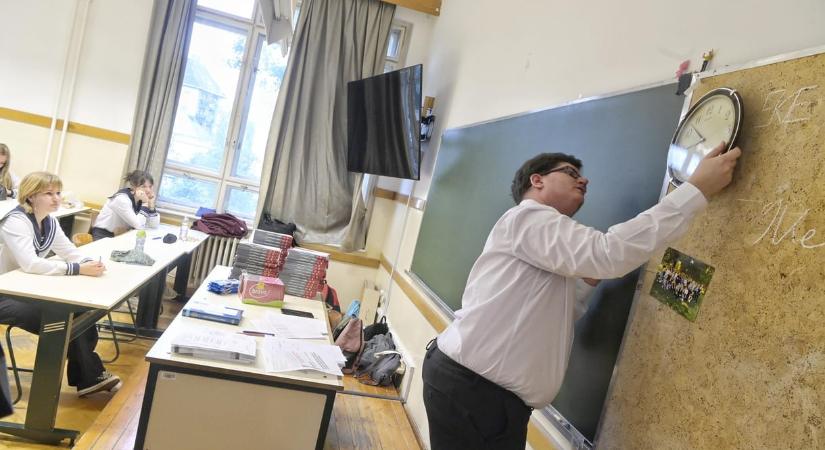 Kezdődik a 2026-os tavaszi érettségi: minden fontos tudnivaló a hétfői magyar írásbeliről
