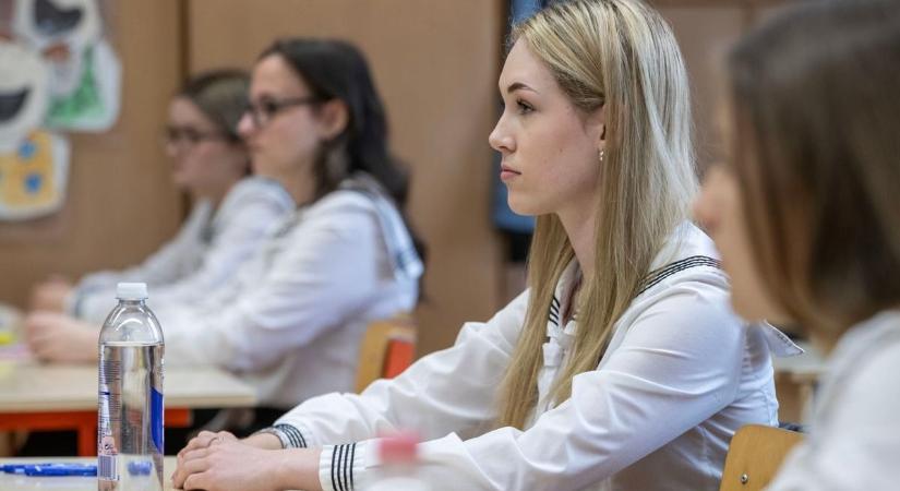 Elkezdődik az érettségi, kövesse velünk percről percre – ÉLŐ