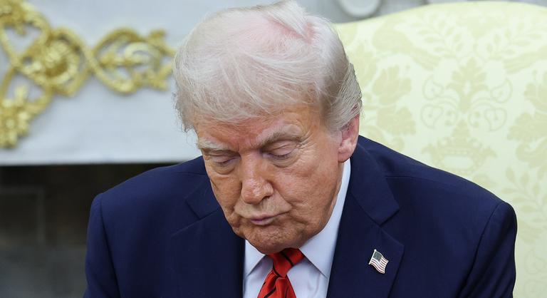 Léket kapott Donald Trump népszerűsége, rekord alacsony a támogatottsága