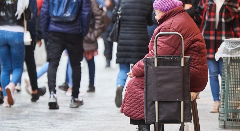 Magyarország a középmezőnyben az uniós szegénységi rangsorban