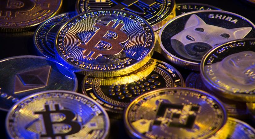 Intézményi forradalom: összeomlás vagy Bitcoin?