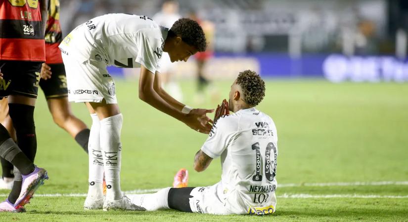 Neymar gyógyszere elgurult: repült a pofon Robinho fiának