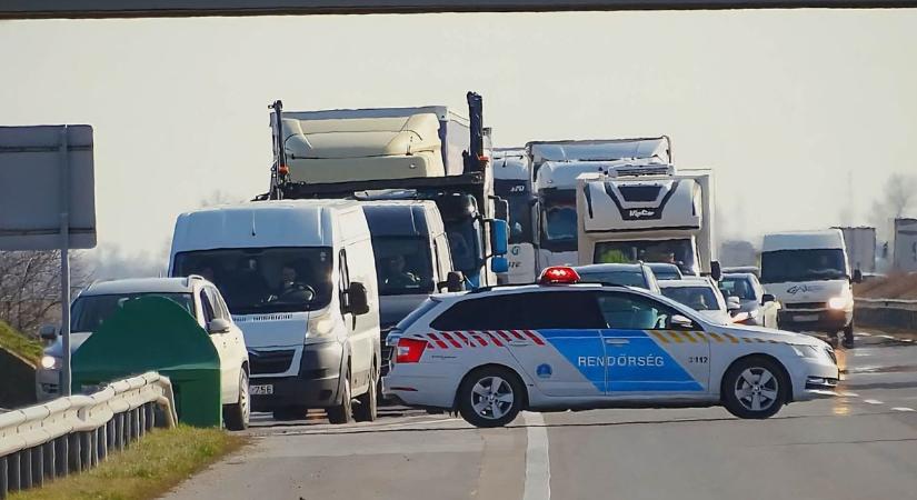 Rendőrségi razzia: Ha ilyen járművel mész, téged is kiszednek!