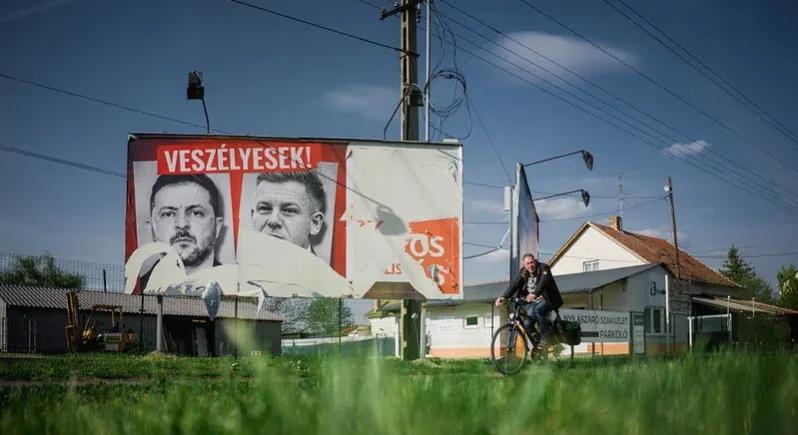 Amíg számított, nem tudták leszedni az uszító plakátokat, most rendeletet írnak rá Szegeden
