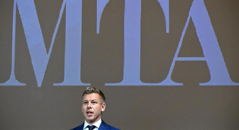 Magyar Péter: Új fejezetet kell nyitni a kormány és a tudomány kapcsolatában