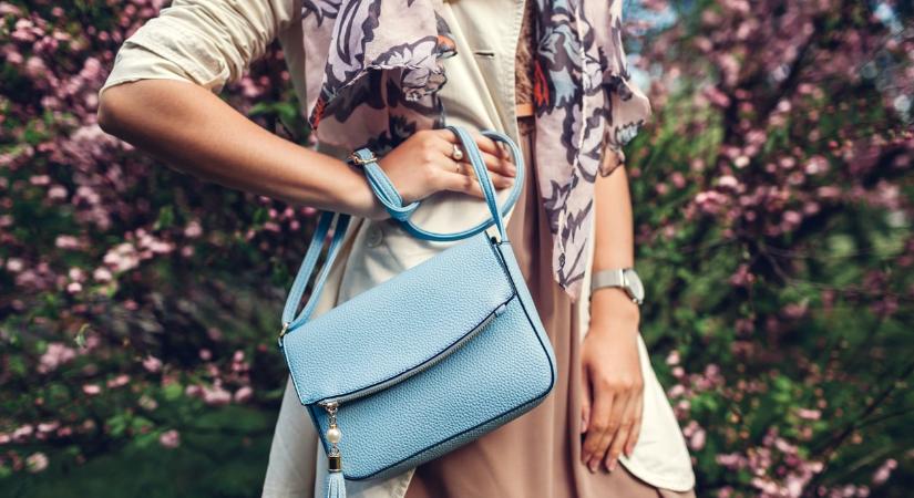 Mit tarts mindig a táskádban? – 10 apróság, ami megmenti a napod