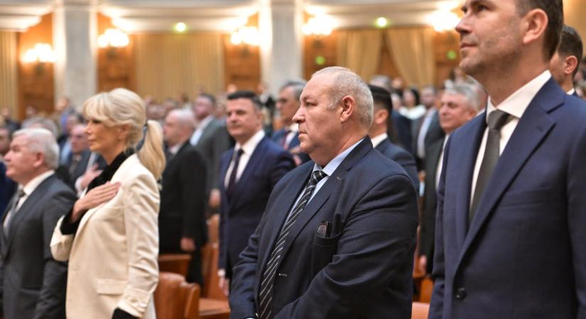 Fenechiu nem számít „lázadásra”
