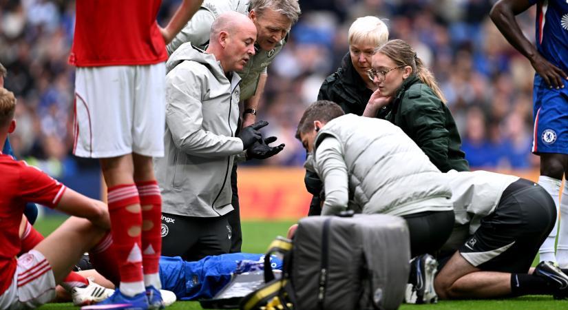 Brutálisan lefejelték a Chelsea játékosát, eszméletlenül zuhant a földre