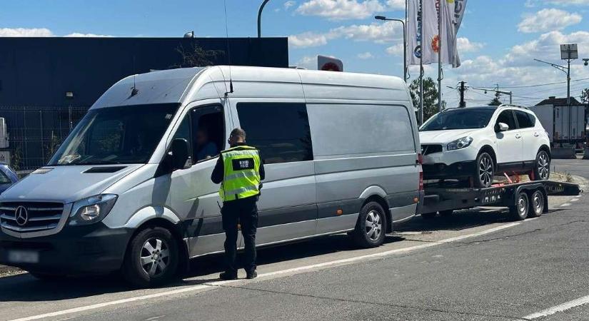 Büntettek a határrendészek a hosszú hétvégén