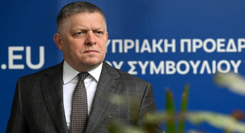 Ficóék Magyar Péternek: A három testőr vár a negyedikre