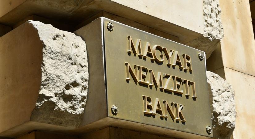 A Magyar Nemzeti Bank feljelentést tett az Erste Bank állítólagos zsarolása ügyében
