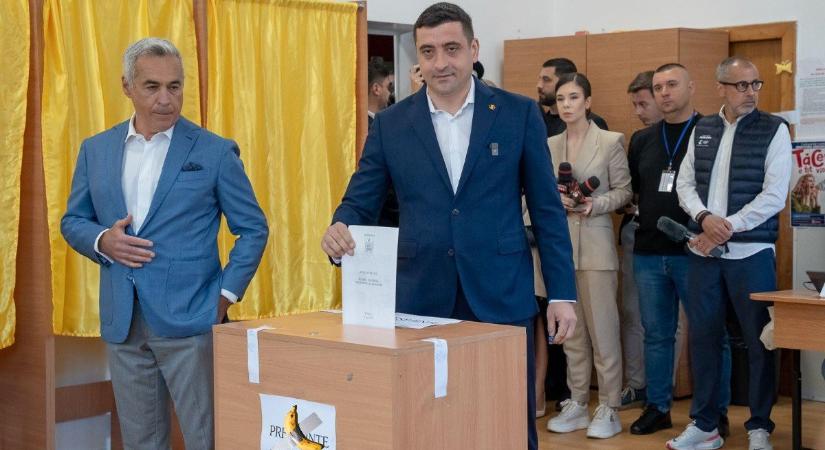 Simion megint Georgescuval akarta fényezni magát, de leégett egy egyszerű kólás kérdéstől – hírmix
