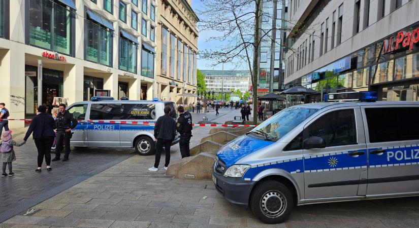 Autó hajtott a gyalogosok közé Lipcsében, két halottról tudni, húsz sebesült is lehet