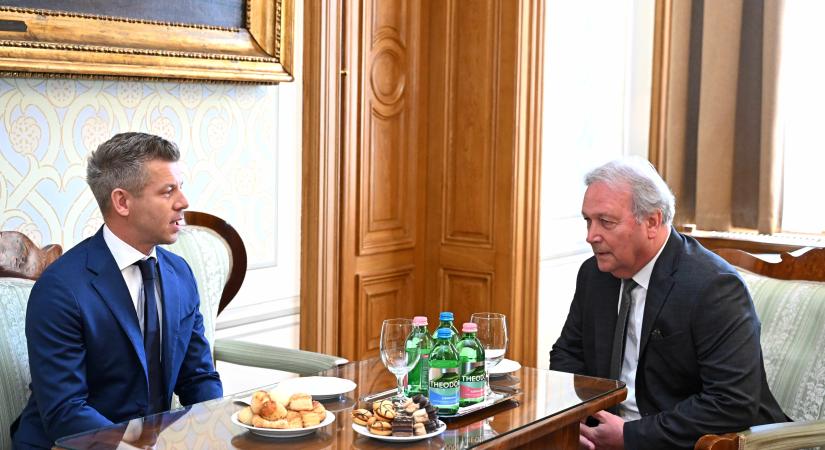 Jó irányba indultak el a dolgok az új kormány és az MTA között az Akadémia elnöke szerint