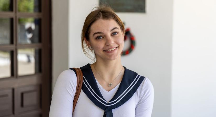 "Meglepett, de nem okozott problémát" - így nyilatkoztak a bárdosos diákok a magyarérettségi után