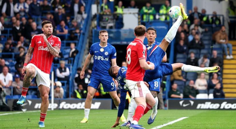 Fantasztikus ollózással törte meg gólcsendet a Chelsea, de semmire sem ment vele