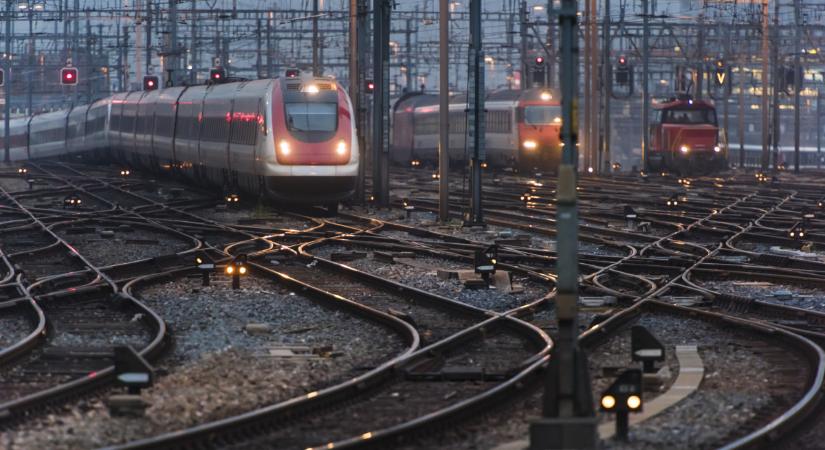 Vészhelyzet, lezárták a főpályaudvart vegyi anyag szivárgása miatt Salzburgban
