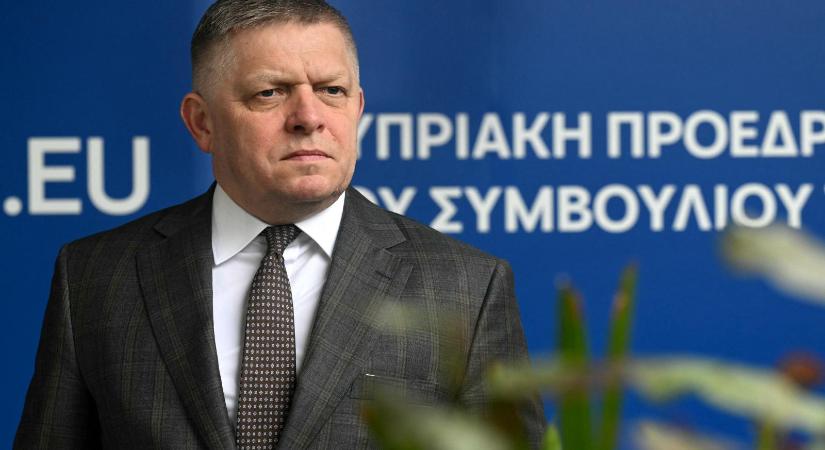 „A három testőr a negyedikre vár” – Magyar Péternek üzent Robert Fico