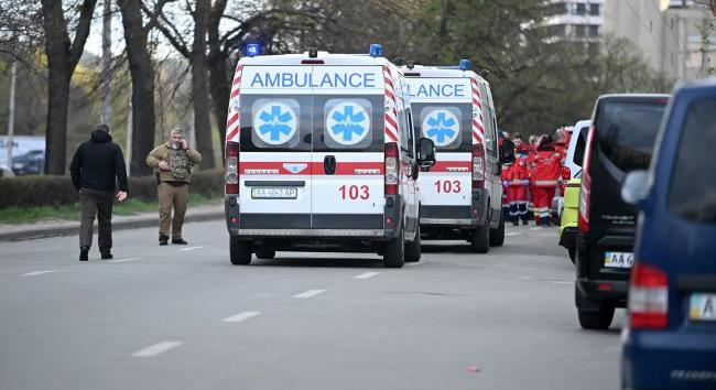 Egy férfi tüzet nyitott a TCK toborzóira Dnyipróban, két egyenruhás megsebesült