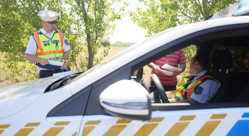 Durva rendőrségi razzia indult a szabolcsi utakon! Ezekre figyelj, ha nem akarsz óriási büntetéseket fizetni! (fotók)