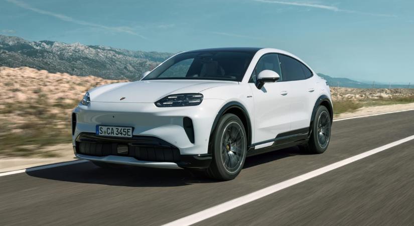 1156 lóerős családi autó: magyar árakat kapott a Porsche új elektromos kupé SUV-ja