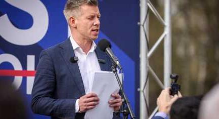 Magyar Péter lecserélte a TEK-et