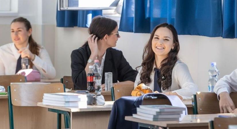 Elkezdődik a matekérettségi, kövesse a legfontosabb történéseket – percről percre
