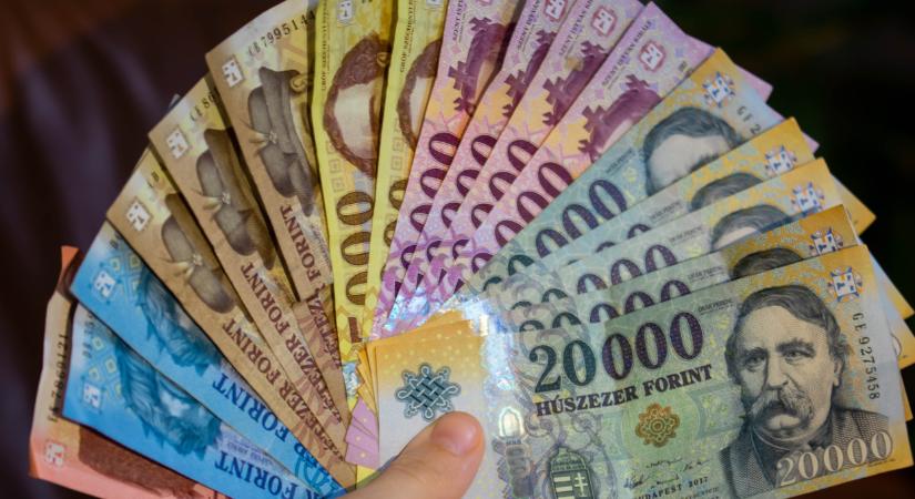 Csúnya meglepetés a devizapiacon: így indította a kedd reggelt a forint árfolyama