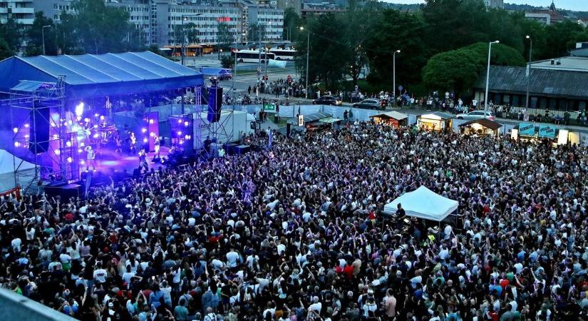 Sörkülönlegességek, szórakoztató programok, szuperkoncertek és 15 évvel ezelőtti árak – ezt kínálja a XV. Zalaegerszegi Sörfesztivál